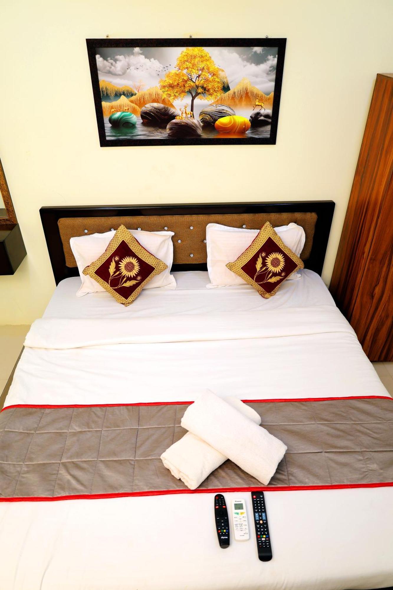 Sri Nilayam Inn Tirupati Dış mekan fotoğraf